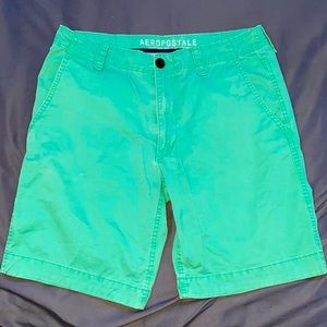 Green Aeropostale flat front short, lightly used